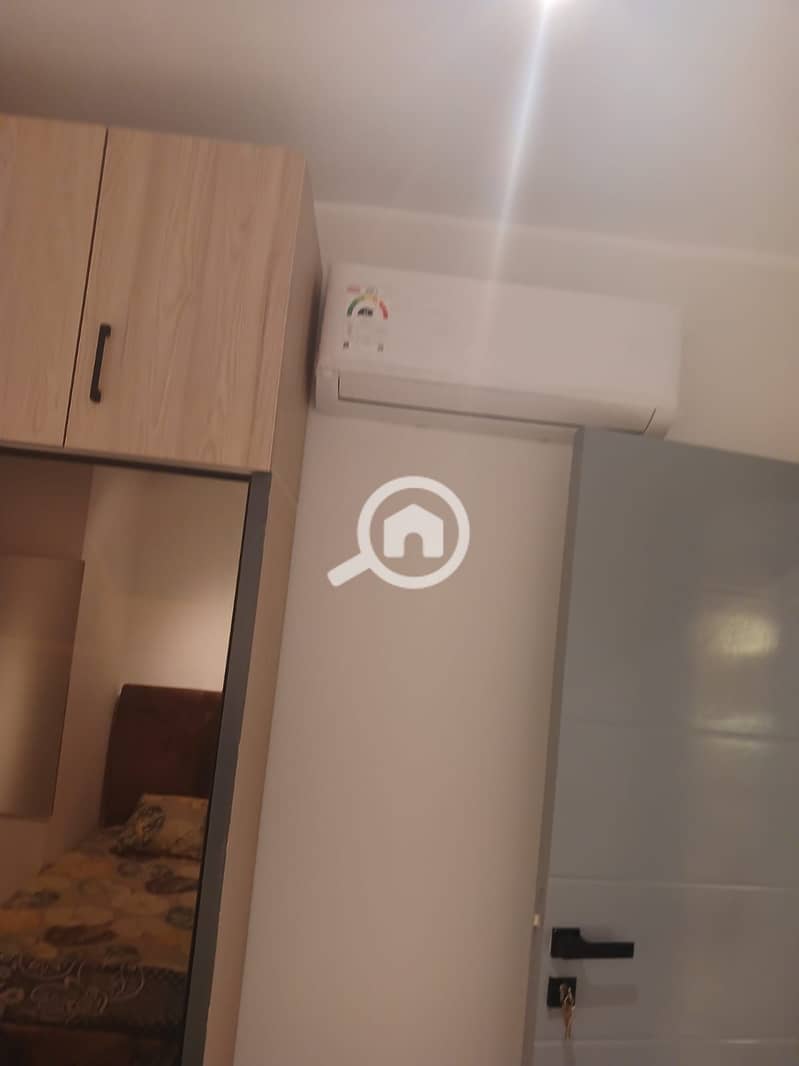 5 1000636150. jpg