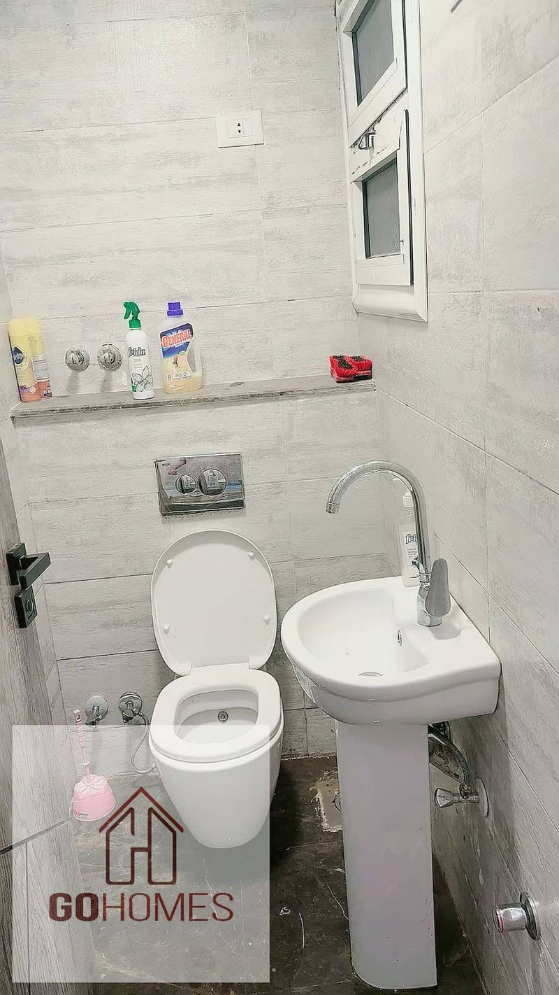 9 1003656567. jpg