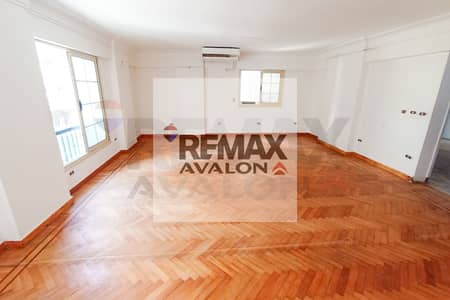 3 Bedroom Flat for Sale in Laurent, Alexandria - - (1). jpg