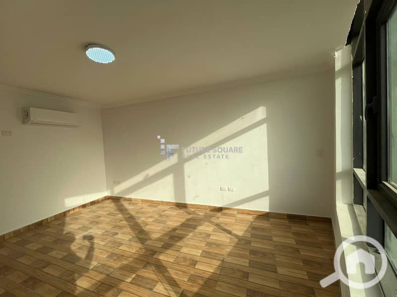 6 Image10. jpg