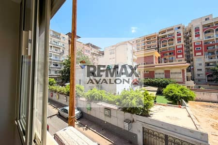 2 Bedroom Flat for Sale in Kafr Abdo, Alexandria - 1. jpg