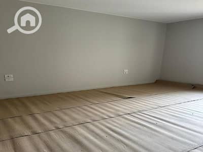 شقة 3 غرف نوم للايجار في 6 اكتوبر، الجيزة - IMG-20240318-WA0053 - Copy. jpg