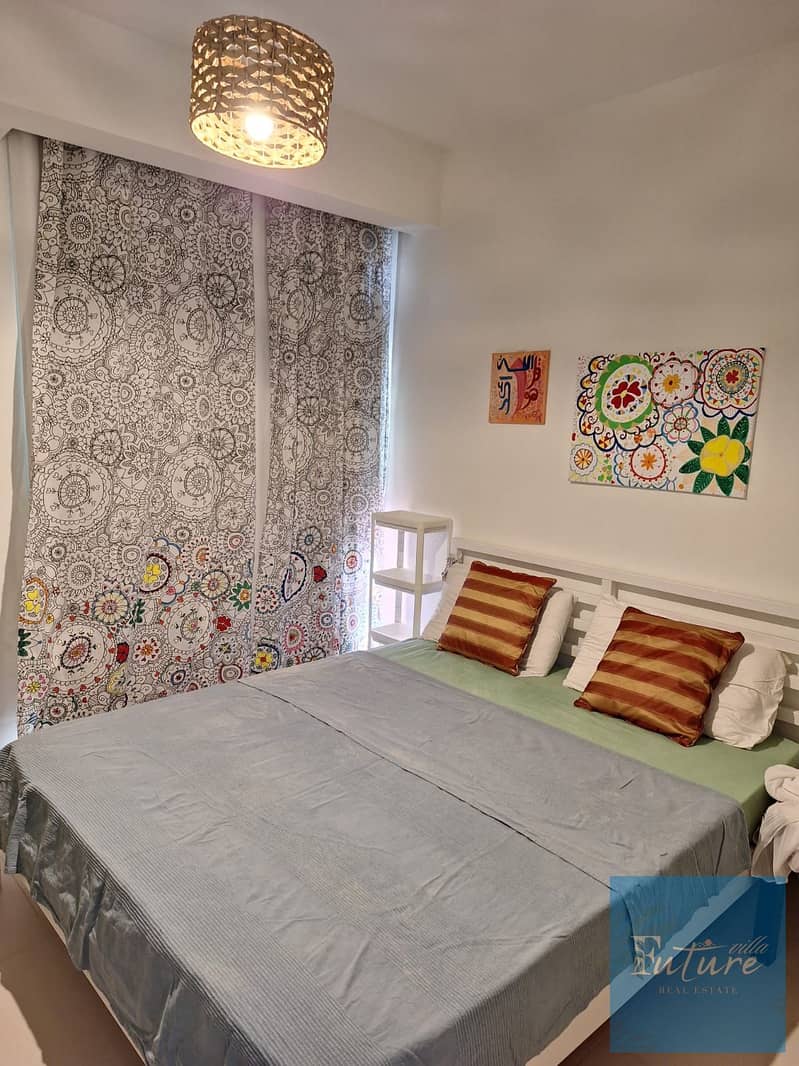 4 c3ab3d6d-c558-40e0-9bf9-93979f6c2ca8. jpg