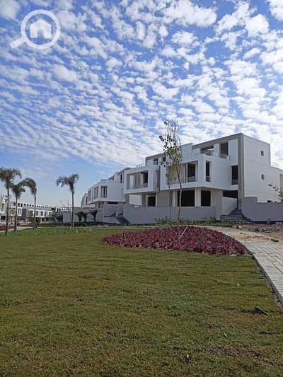 5 Bedroom Townhouse for Sale in 6th of October, Giza - IMG-20240117-WA0071. jpg 5 Bedroom Townhouse for Sale in 6th of October, Giza - IMG-20240117-WA0071. jpg