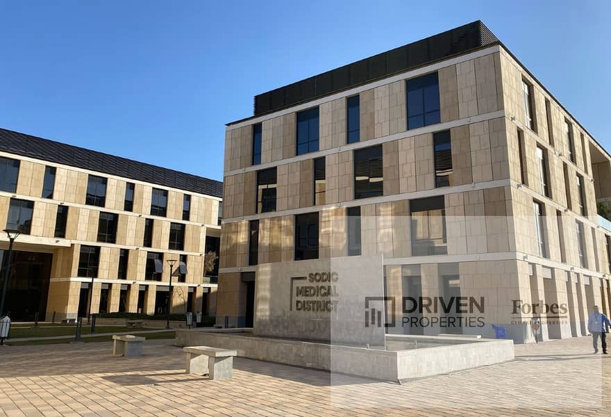 4 original (1). jpg