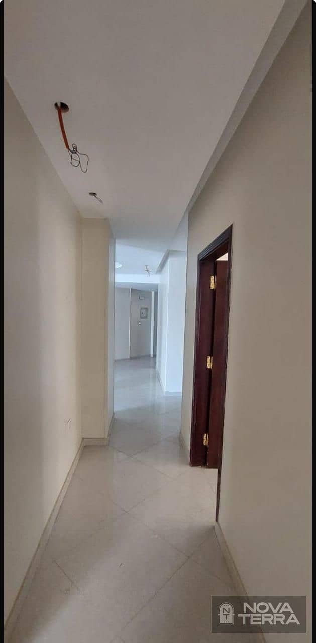4 image-04. jpg