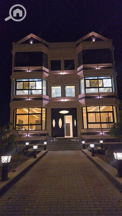 6 Bedroom Villa for Sale in 6th of October, Giza - WhatsApp Image 2026-08-16 at 1.43. 25 PM (1). jpeg