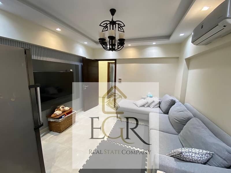 3 d3ec85dd-700c-4887-b7a2-e8f90a056f59. jpg