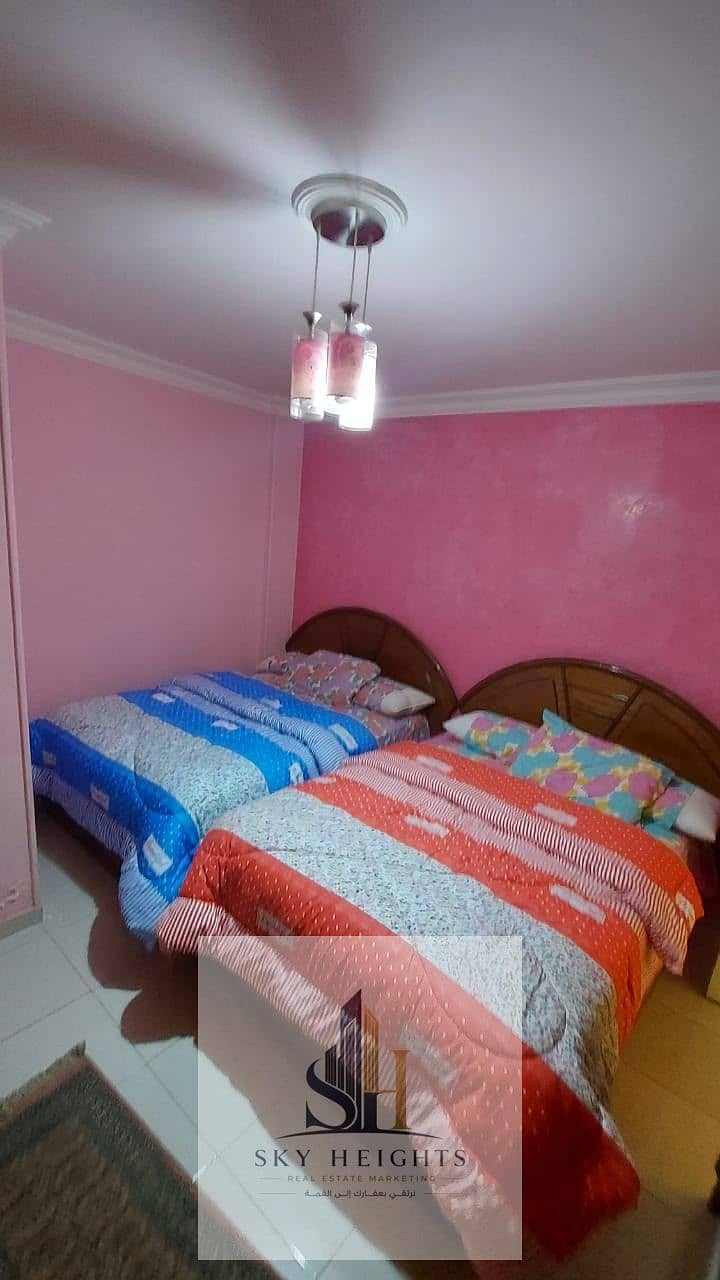 5 1001076904. jpg