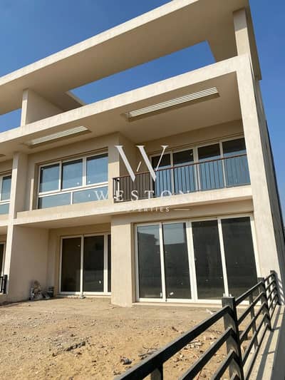 4 Bedroom Townhouse for Sale in 6th of October, Giza - IMG_3995. jpg 4 Bedroom Townhouse for Sale in 6th of October, Giza - IMG_3995. jpg