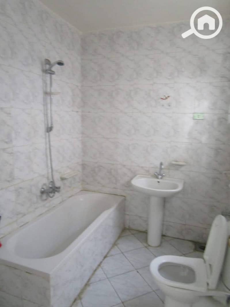 7 1000190720. jpg
