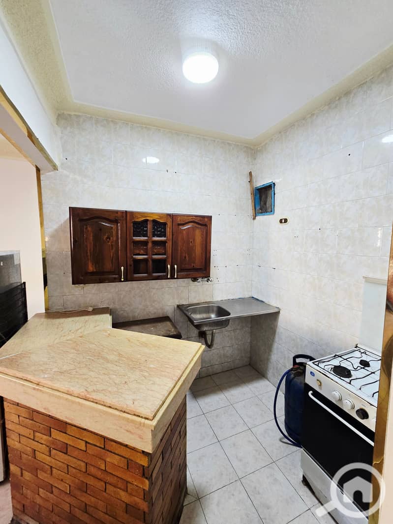 7 0ecc0baf-1a9a-44cb-8dfe-389b9c20c9ba. jpg