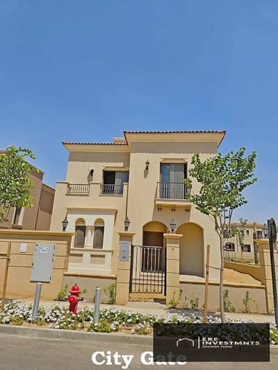5 Bedroom Villa for Sale in New Cairo, Cairo - City Gate_325. jpg