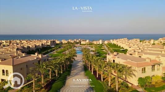 3 Bedroom Chalet for Sale in Ain Sukhna, Suez - LaVista_Gardens_Image_02_HQ (1). png 3 Bedroom Chalet for Sale in Ain Sukhna, Suez - LaVista_Gardens_Image_02_HQ (1). png