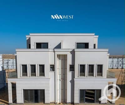 3 Bedroom Townhouse for Sale in Sheikh Zayed, Giza - WhatsApp Image 2026-08-18 at 12.38. 57 PM. jpeg 3 Bedroom Townhouse for Sale in Sheikh Zayed, Giza - WhatsApp Image 2026-08-18 at 12.38. 57 PM. jpeg