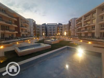 4 Bedroom Townhouse for Sale in 6th of October, Giza - IMG-20221215-WA0052. jpg 4 Bedroom Townhouse for Sale in 6th of October, Giza - IMG-20221215-WA0052. jpg