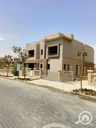 4 Bedroom Villa for Sale in 6th of October, Giza - 731224260_1697097421524232_2798928192309163296_n. jpg 4 Bedroom Villa for Sale in 6th of October, Giza - 731224260_1697097421524232_2798928192309163296_n. jpg