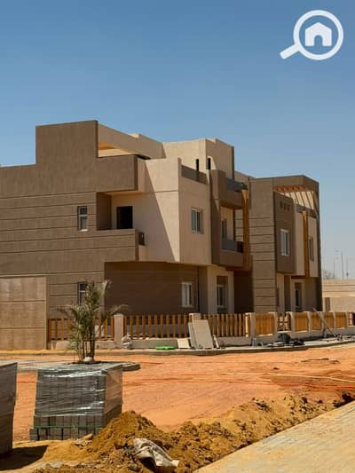 4 Bedroom Villa for Sale in Sheikh Zayed, Giza - WhatsApp Image 2026-08-17 at 1.32. 25 PM (6). jpeg 4 Bedroom Villa for Sale in Sheikh Zayed, Giza - WhatsApp Image 2026-08-17 at 1.32. 25 PM (6). jpeg