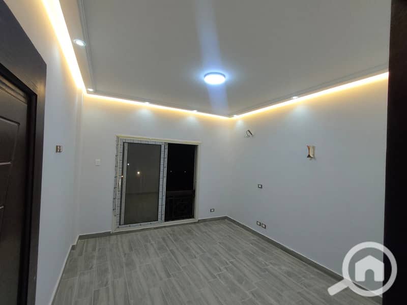 6 bc8ca6f7-251f-4eba-93cd-49a0eb3393cb. jpg