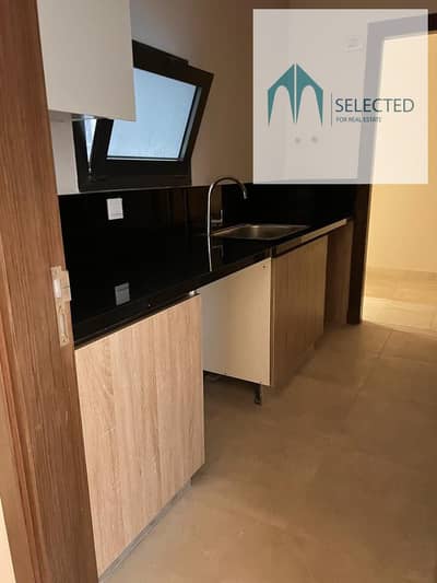 3 Bedroom Flat for Rent in Sheikh Zayed, Giza - 6035179429371252731 (1). jpg