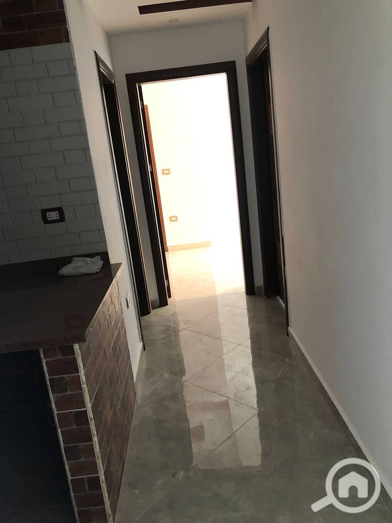5 102ab6cb-ea7b-48a0-a18f-5f78d94e6227. jpg