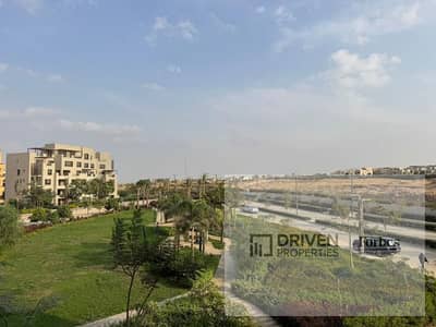 4 Bedroom Penthouse for Sale in 6th of October, Giza - o west (47). jpg