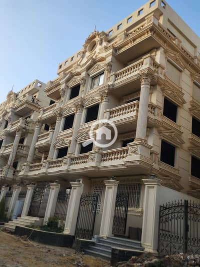 شقة 4 غرف نوم للبيع في 6 اكتوبر، الجيزة - FB_IMG_1787051790480. jpg