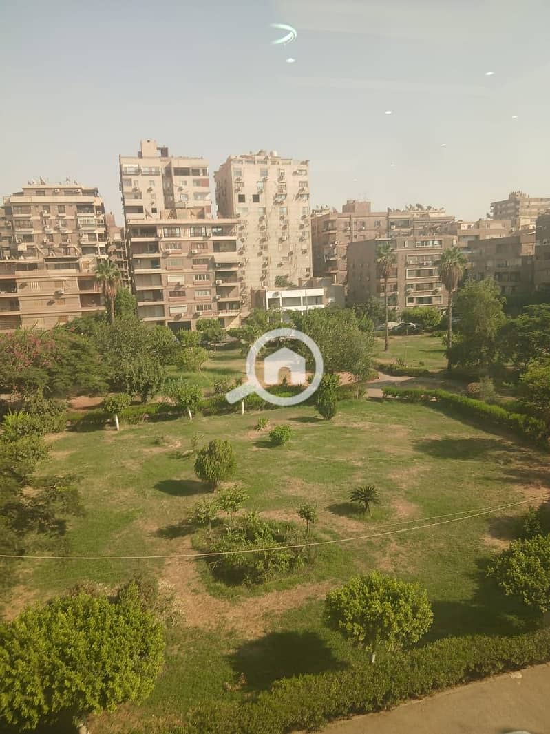 5 1000390701. jpg