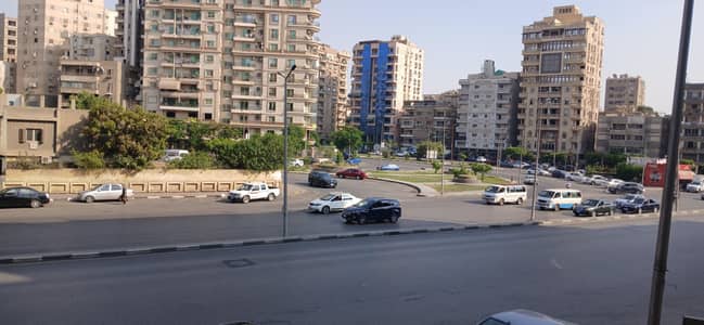 3 Bedroom Apartment for Rent in Gesr Al Suez, Cairo - شقه مفروشه و مكيفه قريبه الجامعه الصينيه علي جسر السويس الراءيسي