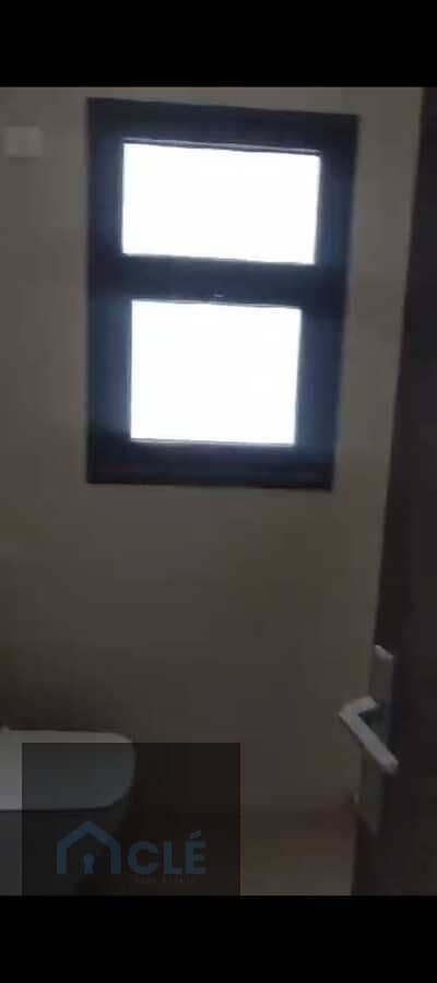 12 WhatsApp Image 2026-08-18 at 21.14. 50 (2). jpeg