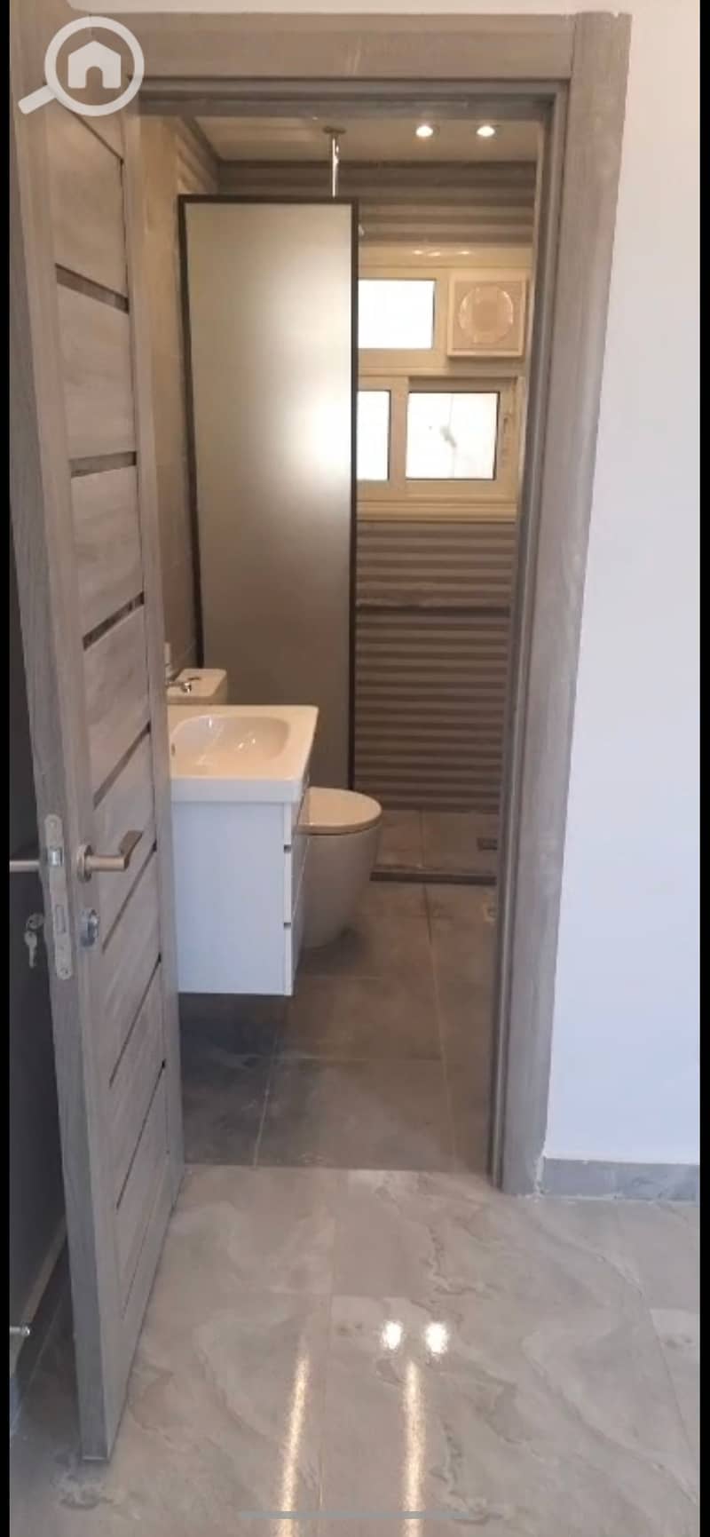 3 928156. jpg