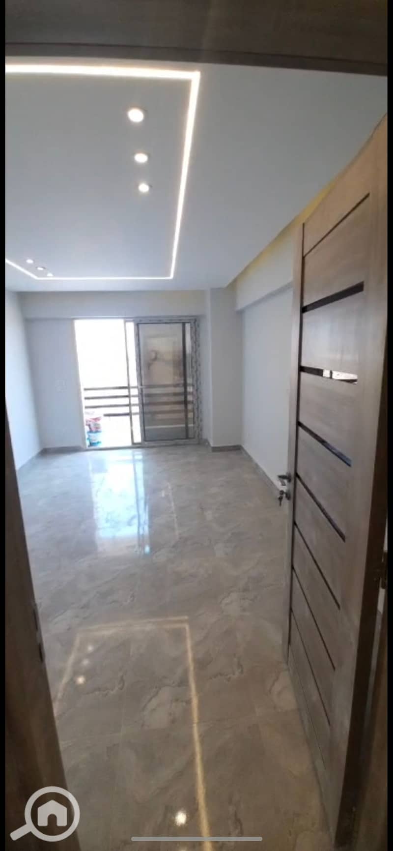 9 928150. jpg