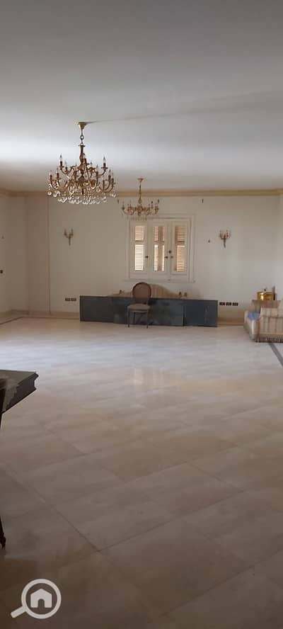 10+ Beds Villa for Sale in New Cairo, Cairo - IMG_0123. jpg 10+ Beds Villa for Sale in New Cairo, Cairo - IMG_0123. jpg