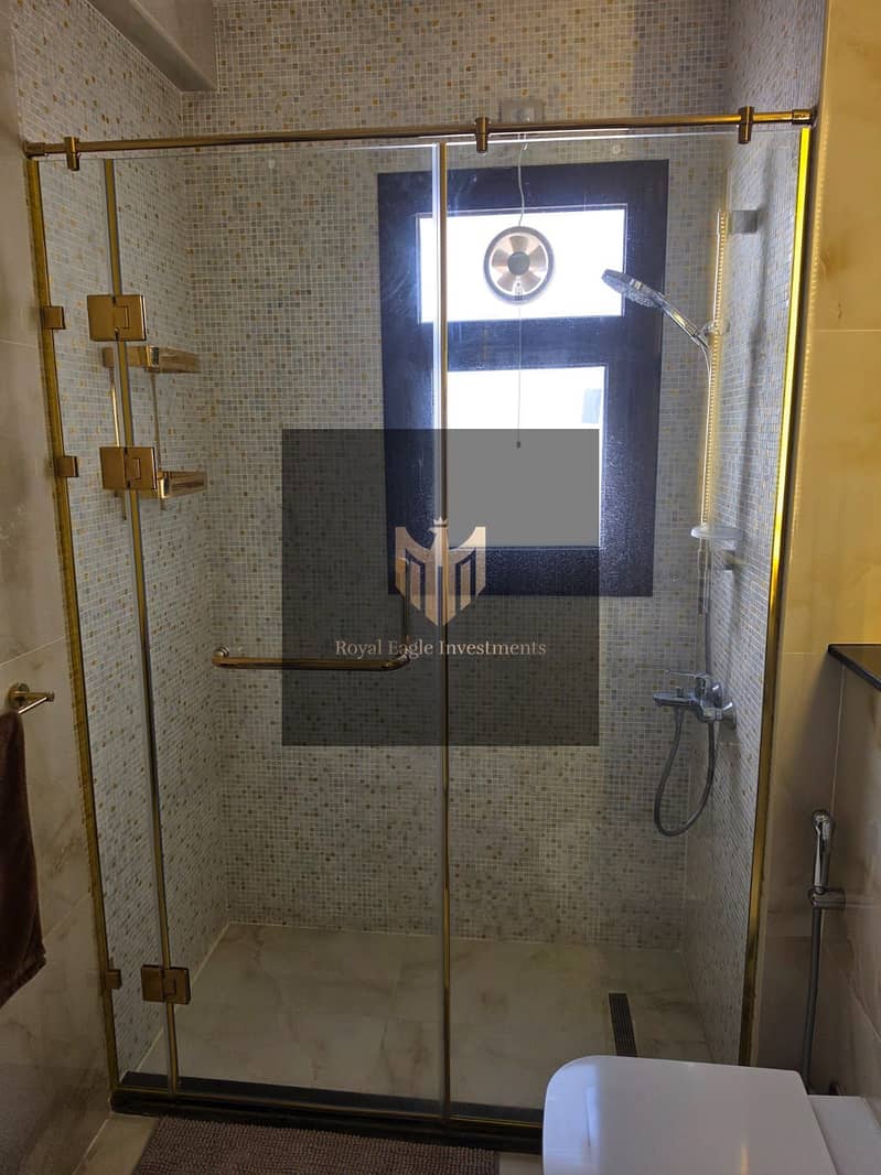 8 b240c318-be05-45c7-b343-c639d6db804b. jpg