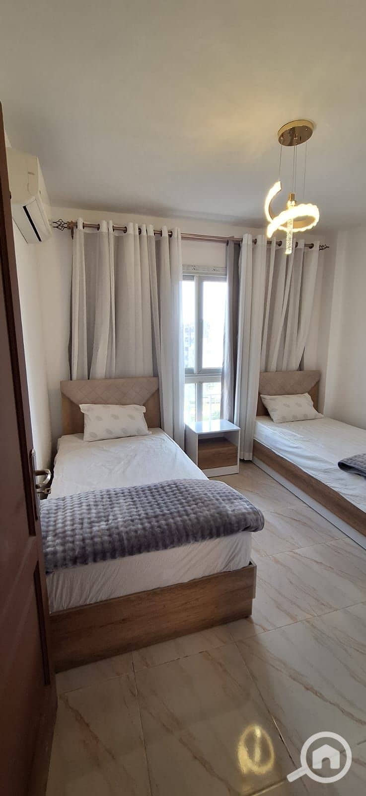 9 0425ccce-d6db-4f6b-bf9a-7599310091dd. jpg