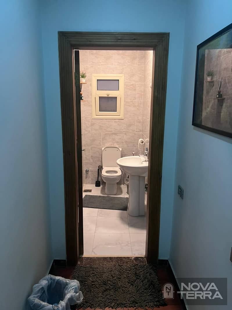 12 image-12. jpg