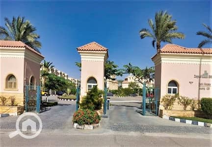 3 Bedroom Flat for Sale in Sheikh Zayed, Giza - 1. jpg