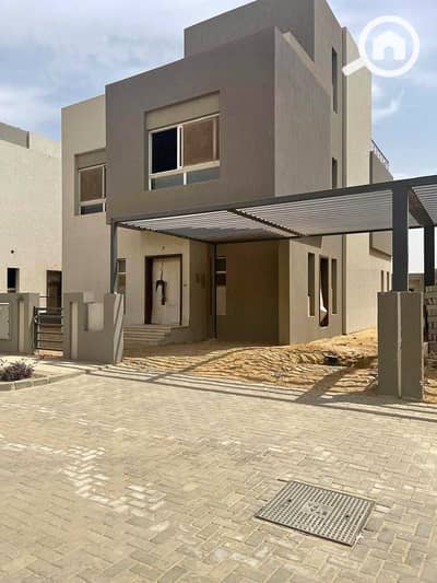 4 Bedroom Villa for Sale in Sheikh Zayed, Giza - 508102919_1042041337588965_7545770785190658993_n. jpg