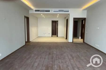 3 Bedroom Flat for Sale in Sheikh Zayed, Giza - 721224387_1711874450133605_8284046562534445427_n. jpg