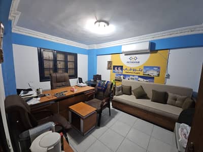 Office for Sale in Moharam Bik, Alexandria - للبيع محل/مكتب/سنتر/ عيادة مميزة على شارع قناة السويس مباشرة