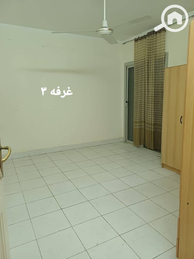 4 1000729942. jpg