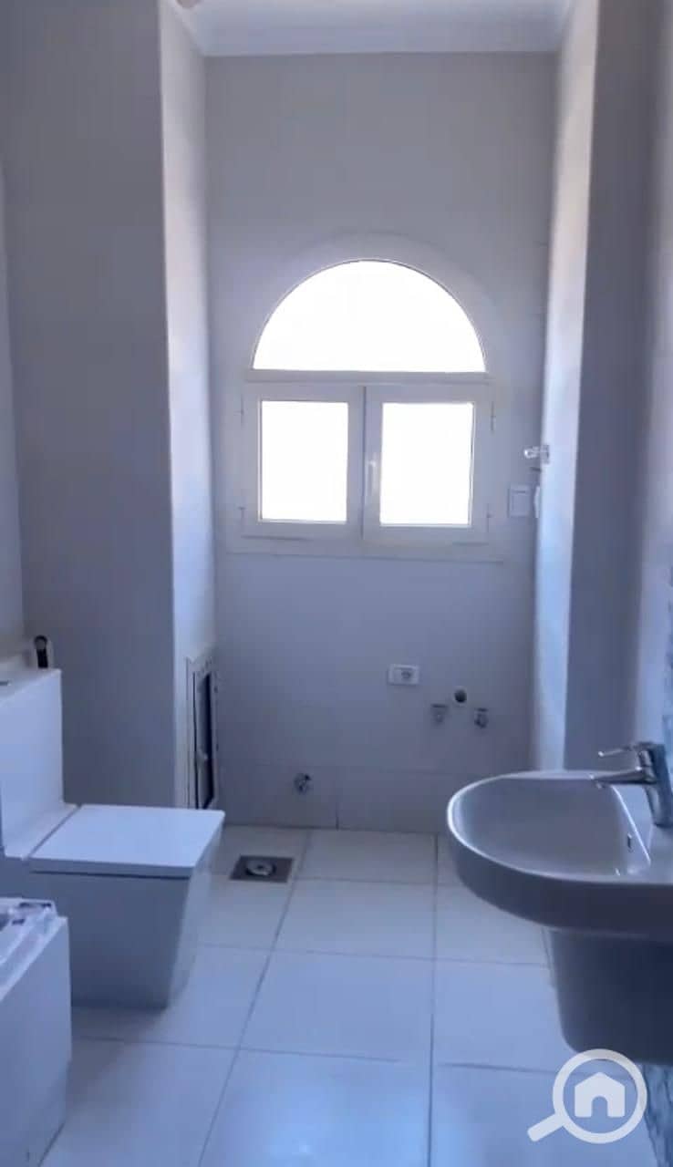 7 1000904474. jpg