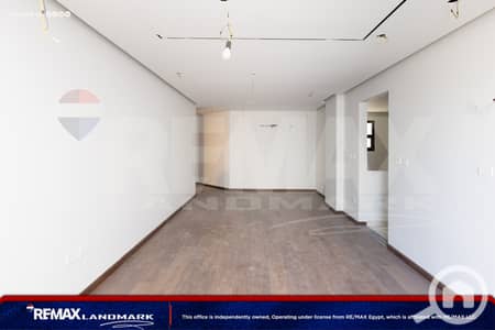 شقة 3 غرف نوم للبيع في سموحة، الإسكندرية - 1 (1). jpg