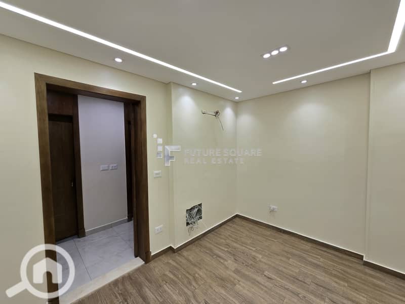 11 Image29. jpg