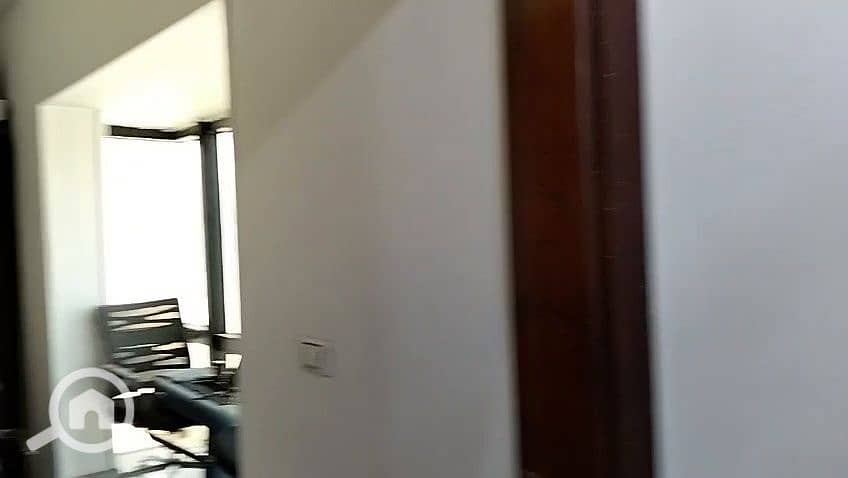 2 20143. jpg