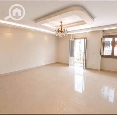 3 Bedroom Apartment for Rent in Sporting, Alexandria - 9b18ea54-5cfc-4301-b874-b0e883c34abf. jpg 3 Bedroom Apartment for Rent in Sporting, Alexandria - 9b18ea54-5cfc-4301-b874-b0e883c34abf. jpg