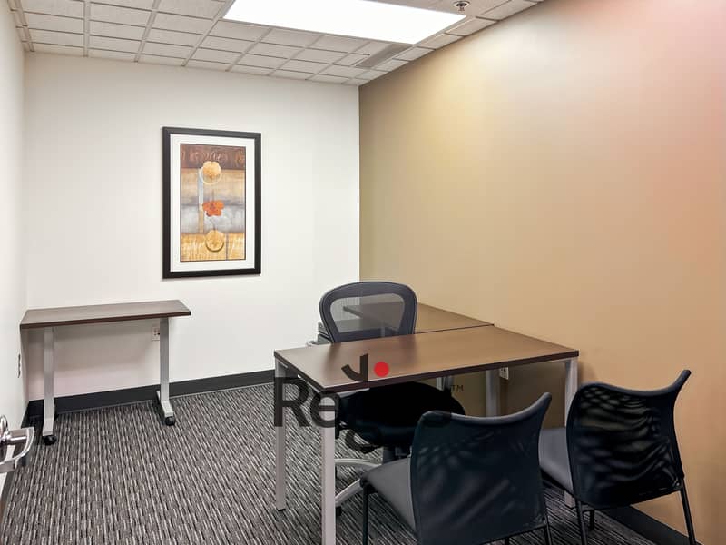 8 HQ_MI, Novi - Crystal Glen_USA_Centre 1080_Office 1. jpg