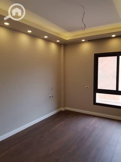 3 Bedroom Flat for Rent in Sheikh Zayed, Giza - WhatsApp Image 2026-08-18 at 2.00. 00 PM (1). jpeg