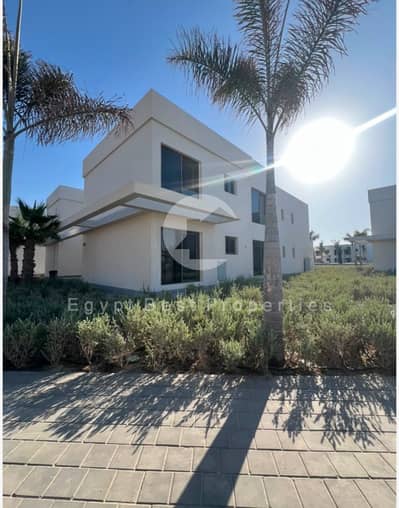4 Bedroom Townhouse for Sale in North Coast, Matruh - 44e56db8-0eae-4d82-9c39-bab31eecb16b. jpg 4 Bedroom Townhouse for Sale in North Coast, Matruh - 44e56db8-0eae-4d82-9c39-bab31eecb16b. jpg