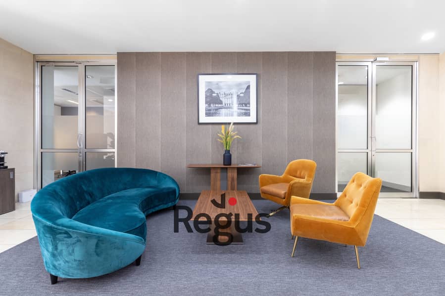4 Regus LONDON, Richmond Station, Kew Road 2314 London UK Business Lounge. jpg